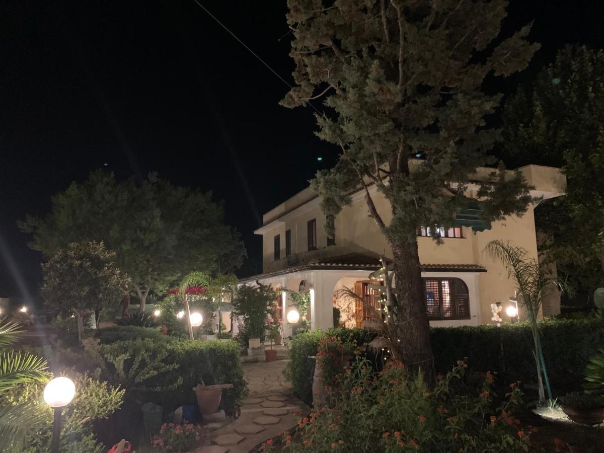 Villa Anna Guesthouse 布林迪西 外观 照片