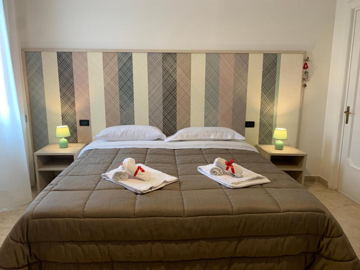 Villa Anna Guesthouse 布林迪西 外观 照片